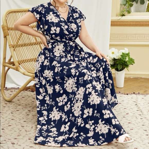 Boho plus size butterfly sleeve belted maxi dress - Picture 1 of 5